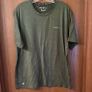 Eddie Bauer FREEDRY Olive Short Sleeve Tee